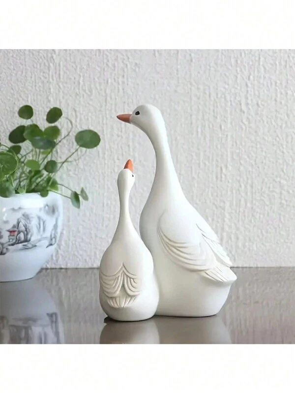 1pc Funny Real Duck Resin Statue,Garden Outdoor Statue,Figurine Ornament,Animal Statue,Farm Animal Decoration,Perfect For Patio, Lawn & Garden Decor(5.9inx 3.9in) Style 3