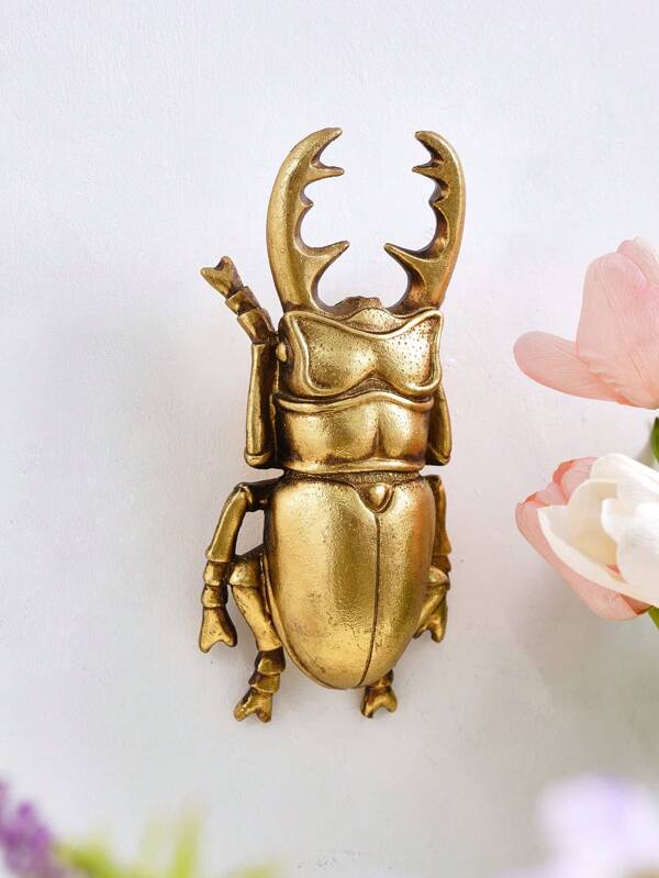 1pc Creative And Unique Gold Stag Beetle Shaped Wall Decoration, Handmade Picture Frame With Insect Accessory, Innovative Home & Party Insect Inspired Wall Decor, Niche Gift For Insect Lovers Gold